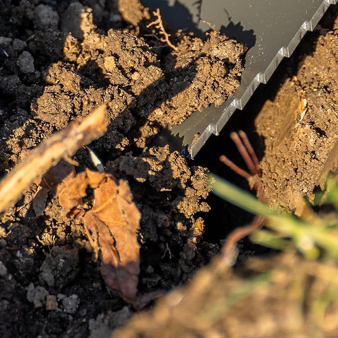 Radius Garden 23211 Root Slayer Round Head Shovel XL, Red