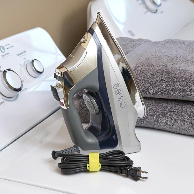 Iron or Steam? Choosing the Right Tool for Your Clothes