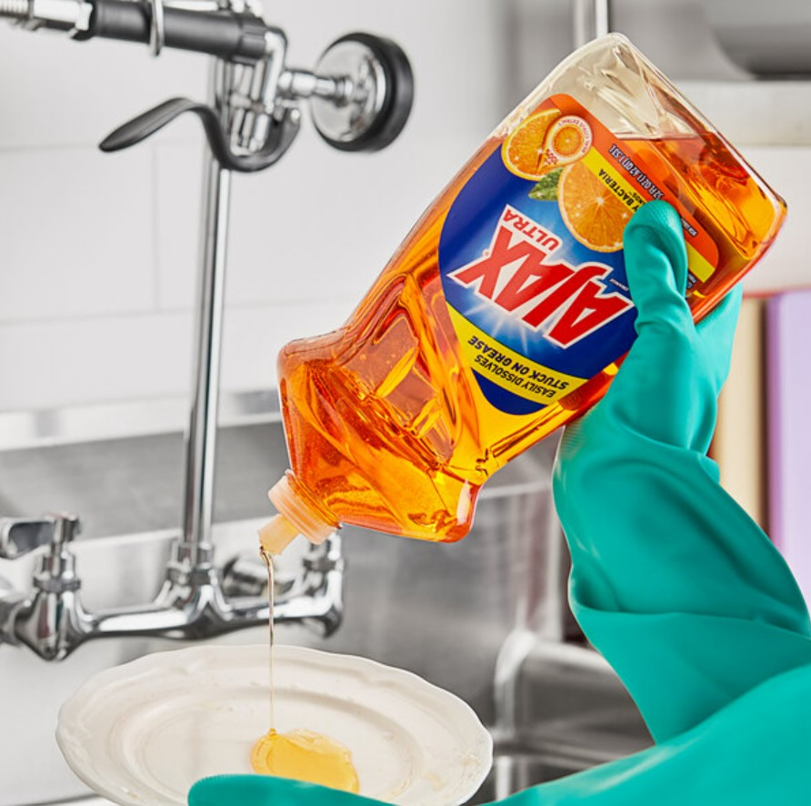 Safe & Sustainable Dish Soaps for Every Kitchen