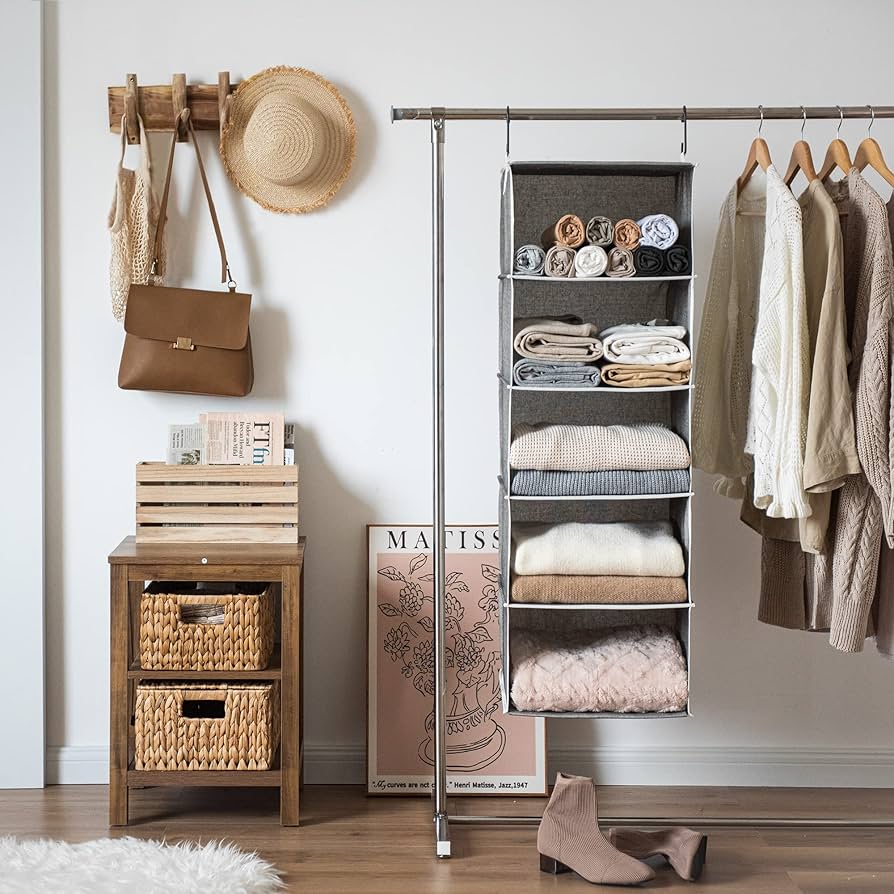 Hanging Storage