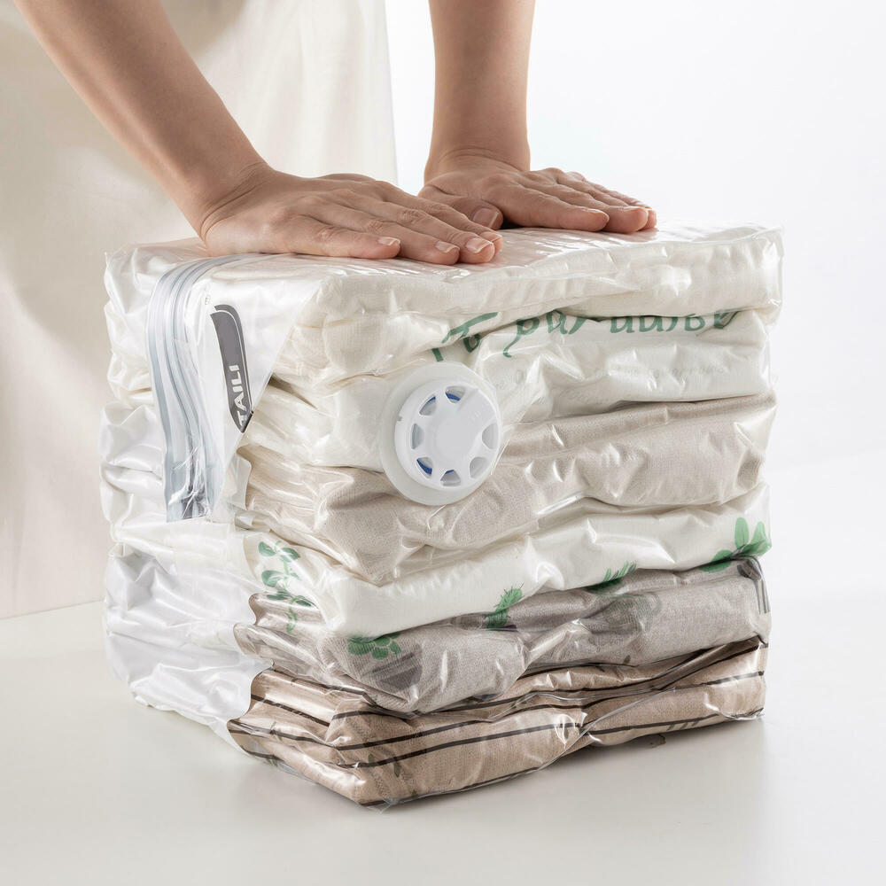 Underbed & Vacuum Storage