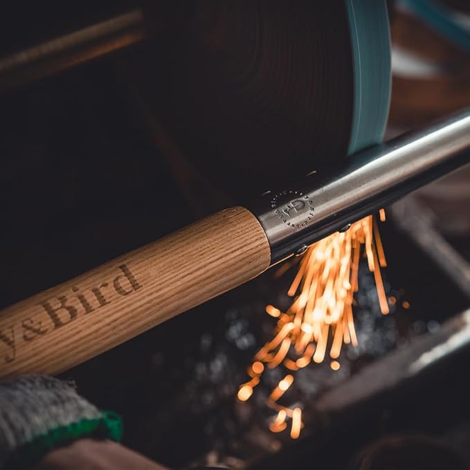 Berry&Bird Japanese Weeding Sickle, Versatile Long Handle Weeding Tool Garden Hoe for Effective Weeding, Cultivating, Soil Loosening & Digging