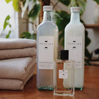 ANTOINE Fabric Softener "Jasmin" 750 ml makes it fall in love with the glowing freshness of the hills, warms it with vanilla and enriches it with refined patchouli.