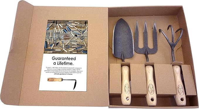 Dewit 3-Piece Tool Gift Set with 3-Tine Cultivator, Forged Trowel and Forged Hand Fork