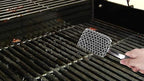 Cast Iron Scrubber Brush with Handle Cast Iron Cleaner Chainmail Scrubber + Pan Scraper, 316 Chain Maille to Clean Pan Pot Skillet Grill Griddle Metal Scrub Wok Scrub Carbon Dutch Oven Carbon Cleaning