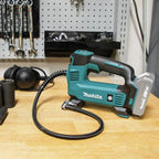 Makita DMP180ZX 18V LXT® Lithium-Ion Cordless Inflator, Battery Powered, Tool Only(battery and charger not included);Presta valve adapter;Sports ball needle;Tapered adapter, Teal