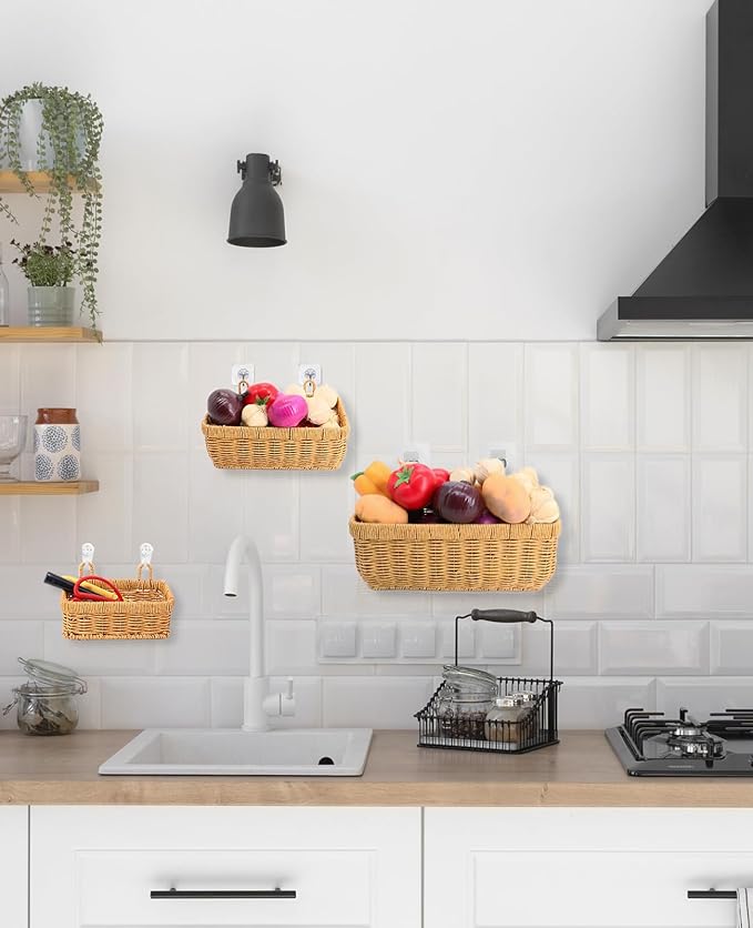 AceList Wall Hanging Basket, Boho Style Hand-Woven Hanging Storage Baskets - Set of 3, Ideal for Boho Room Decor, Kitchen, Garden, and Living Room