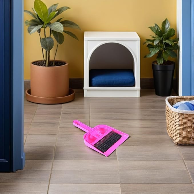 Alipis 10pcs Mini Broom and Dustpan Set for Small Animal Cage Cleaning, Handheld Pet Broom and Pet Dustpan in Bright Rose Red and Bright Blue for Hamsters, Hedgehogs, Guinea Pigs,
