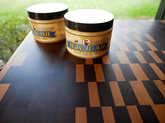 HOWARD - Protective Food-Grade Wax: Beautifies and Extends the Finish of Surfaces. Ideal for Wood, Stone, Metal, Cement, Paint, Plastics, and More. Size: 9 Fl oz.