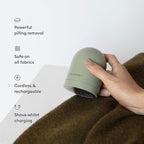 Steamery Fabric Shaver Pilo 2, Removes Lint and Pilling from Clothes and Textiles, Rechargeable Lint Remover with USB, Green