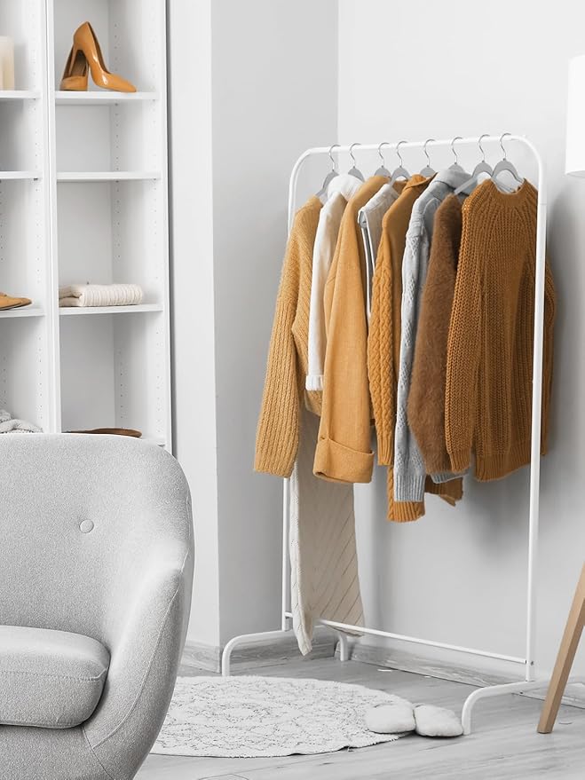 Smarter Plastic Hangers 200 Pack - Slim Non-Velvet Hangers with 360° Swivel Chrome Hook & Non Slip Notches - Ideal for Dresses Coats Shirts Jackets & More - Gray