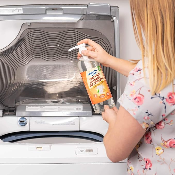 Amazing Natural Based Laundry Detergent Liquid (128 Loads) - Powerful Natural Enzymes - USA Made (32oz Bottle)