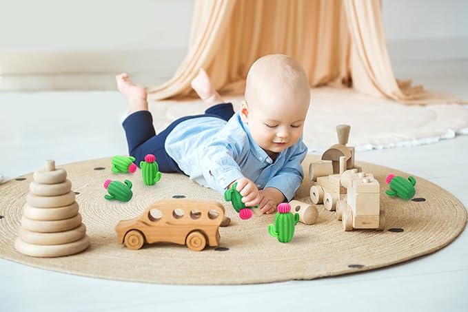 Sunseeke Silicone Dryer Balls, Natural Fabric Softener, Reusable, Reduces Clothing Wrinkles and Saves Drying Time -Blue, XL 4-Pack (Flowers)