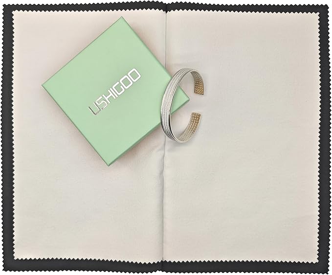 Polishing Cleaning Cloth for Gold, Silver, and Platinum Jewelry, Eco Friendly Large Cleaner Cloth 6.3 x 9.8 in. Keeps Jewelry Clean and Shiny (Gray)
