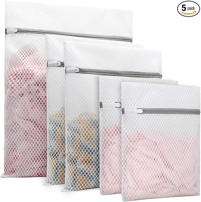 Muchfun 5Pcs Durable Honeycomb Mesh Laundry Bags for Delicates (1 Large 16 x 20 Inches, 2 Medium 12 x 16 Inches, 2 Small 9 x 12 Inches)