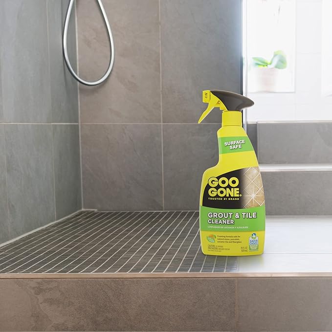 Goo Gone Grout and Tile Cleaner - 28 Ounce - Removes Tough Stains Dirt Caused by Mold Mildew Soap Scum and Hard Water Staining - Safe on Tile Ceramic Porcelain, pack of 2