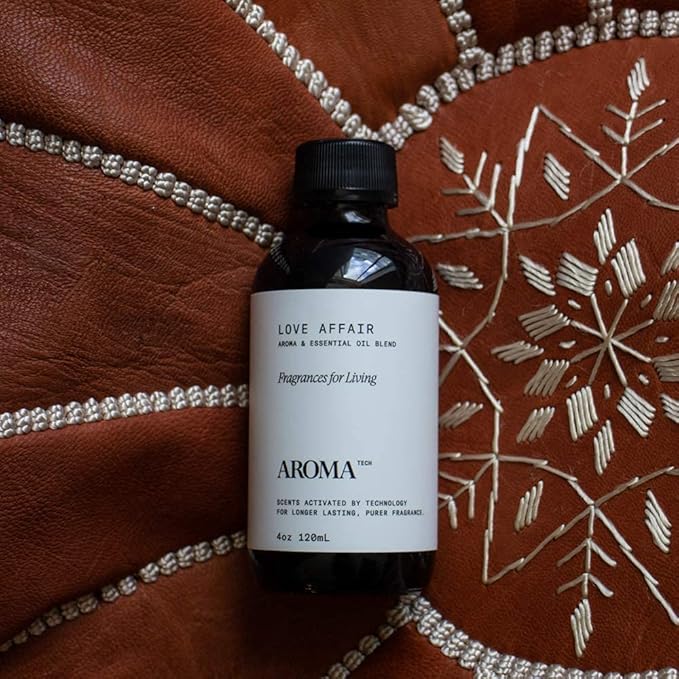 AromaTech Santal & Love Affair Set | Aroma Diffuser Essential Oils Blend of Santal Cardamom, Papyrus, Musk | Love Affair Jasmin, Saffron, Cedar, Ambergris - 120 Milliliter
