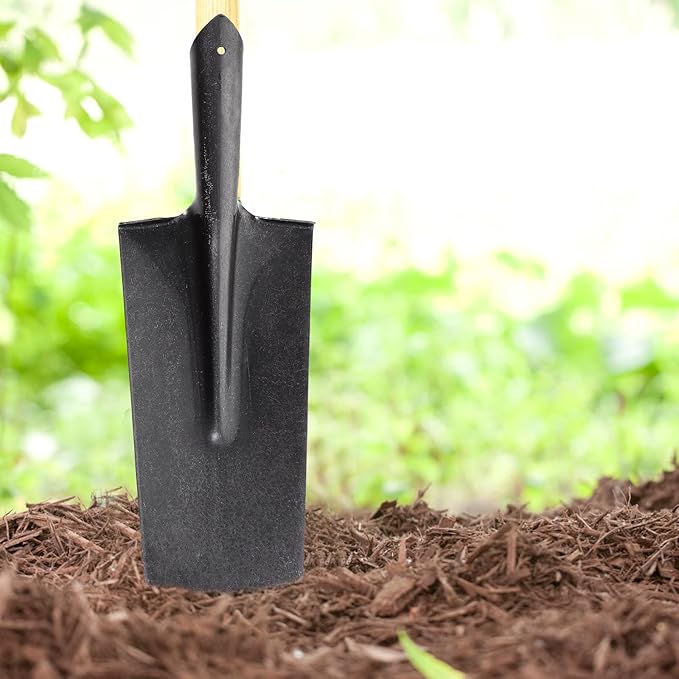 Heavy-Duty Manganese Steel Garden Spade for Digging with Narrow Tip, Thickened Handheld Shovel for Planting and Tree Transplanting in Gardening and Farming