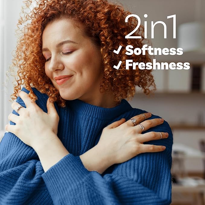 Downy Soft, 2 in 1 Soft and Fresh Liquid Fabric Softener, Clean Breeze, 44 fl oz, 60 Loads, Fabric Conditioner Liquid provides softness and freshness for fabrics