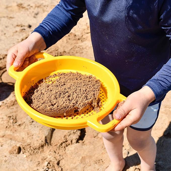 Spielstabil Sand Toys Bundle - Large Pail, Sieve and 2 Scoops (Colors Vary - Made in Germany)