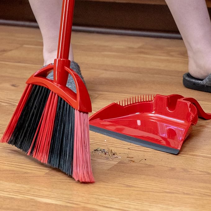 O-Cedar One Sweep Broom with Step-On Dustpan | Remove 99% with One Sweep | Lightweight Quiet Cleaning Tool | Ideal for Pet Owners