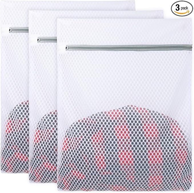 Vivifying Mesh Laundry Bags for Delicates, 3Pcs Honeycomb Mesh Wash Bags with Zipper for Washing Machine, Shoes, Lingerie, Socks and Stuffed Toys (Medium, 12.5 x 16Inches)