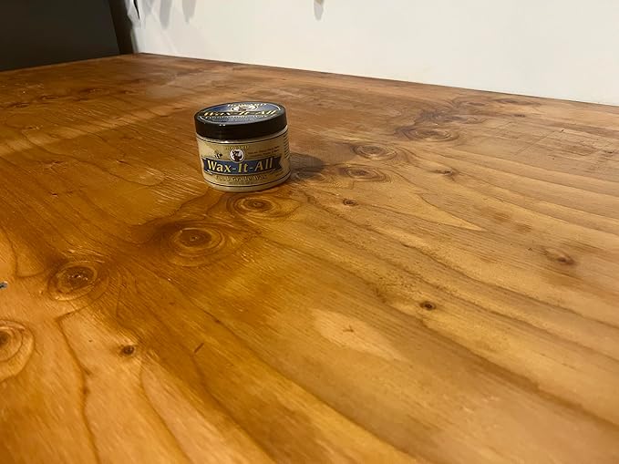 HOWARD - Protective Food-Grade Wax: Beautifies and Extends the Finish of Surfaces. Ideal for Wood, Stone, Metal, Cement, Paint, Plastics, and More. Size: 9 Fl oz.