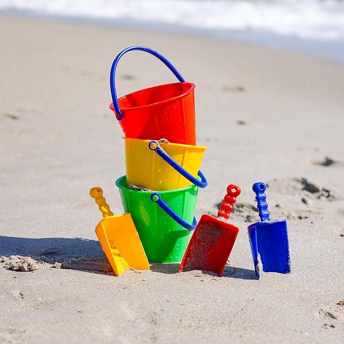Spielstabil 12 Pack Large Sand Pail Beach Toy (6 Red, 4 Yellow, 2 Green) - Holds 2.5 Liters - Made in Germany