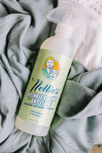 Nellie's Wrinkle-B-Gone - Plant-Based Clothing Static & Wrinkle Remover - Convenient, Responsible, and Effective - Revitalize Your Clothes in Minutes (16 fl oz) - Made in Canada