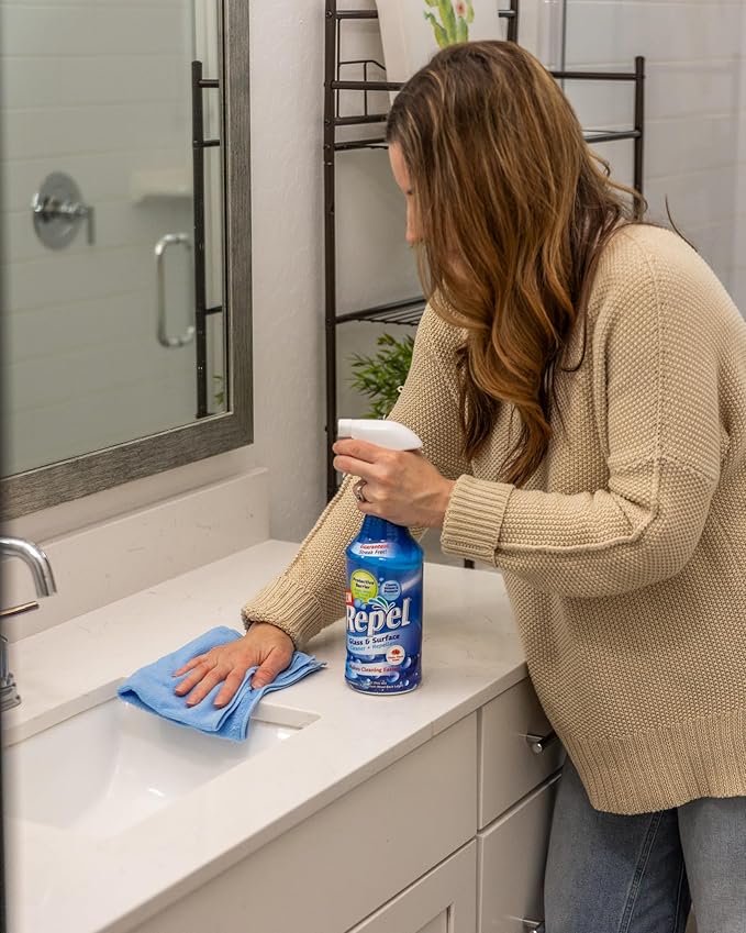 Clean-X REPEL Glass & Surface Cleaner 32 fl. oz. - Cleans & Repels water spots and dirt on glass, mirror, tile and multi surface by UNELKO (2)