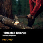 Fiskars 28" Chopping Axe, Ultra-Sharp Blade for Kindling with Ease, Weight Balanced, Garden and Outdoor Gear, 3.5 pounds, Black