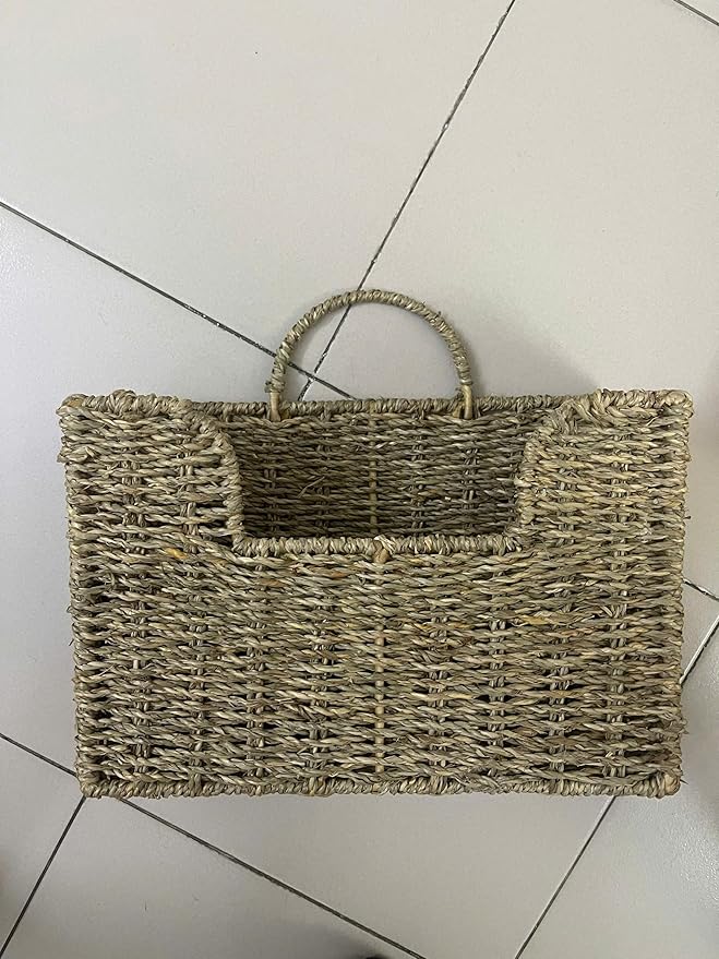 Handwoven Seagrass Wall Magazine Holder - Natural Hanging Organizer for Mail, Newspapers & Magazines, Books & Files - Decorative Boho Storage Basket for Entryway, Bathroom, Living Room, Office.