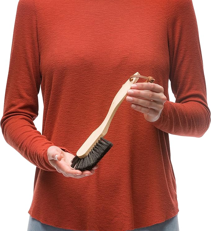 Redecker Oiled Beechwood Dish Brush with Curved Handle and Black Horsehair, 10-1/2-Inches Long, Made in Germany